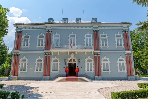 Palazzo blu di Cetinje — Foto Stock