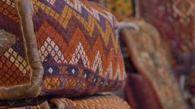 Shiraz Vakil Bazaar carpets