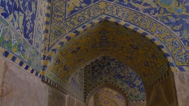 Interieur van de moskee van de Sjah — Stockvideo