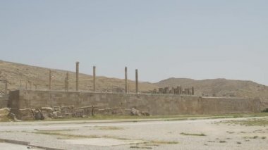 Persepolis antik kentin girişine