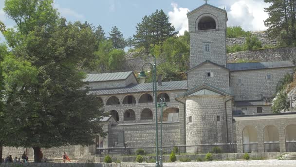 Cetinje antiguo monasterio — Vídeos de Stock