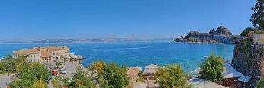 Korfu kasabası Yunanistan 'daki eski Venedik kalesi