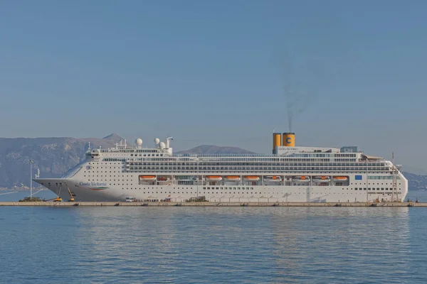 Costa Victoria cruiser anchored in the port of Corfu Greece — Stock Photo, Image