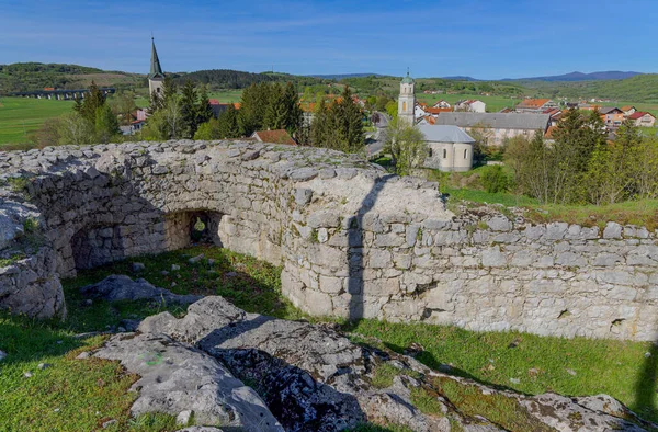 Panoramic view of the village Brinje in Croatia — Stock Photo, Image