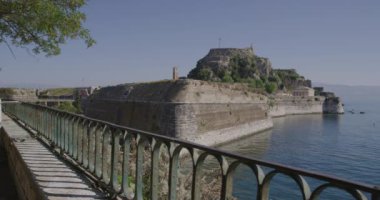 Korfu kasabası Yunanistan 'daki eski Venedik kalesi