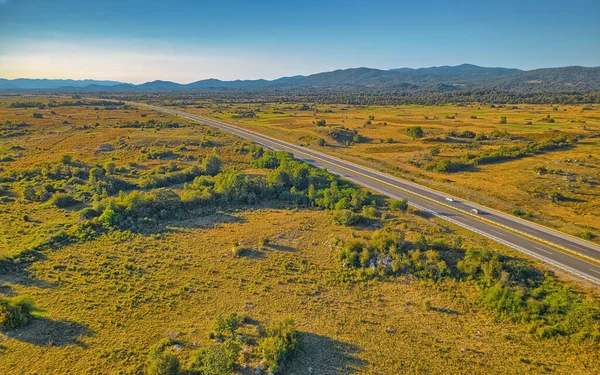Dalmatina snelweg die het noorden en zuiden van Kroatië verbindt — Stockfoto