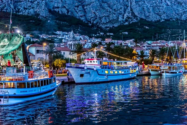 Makarska by night — Stock Photo, Image