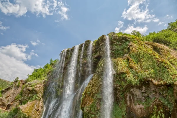 Waterfall top springtime — Stock Photo, Image