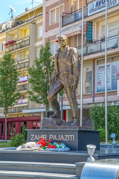 Statua di Zahir Pajaziti a Pristina — Foto Stock