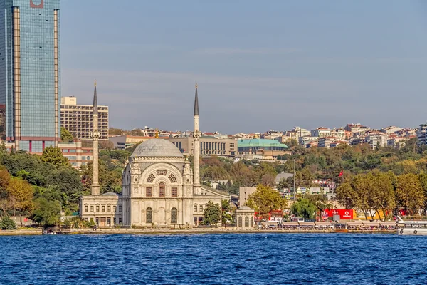 Moschea di Dolmabahce — Foto Stock