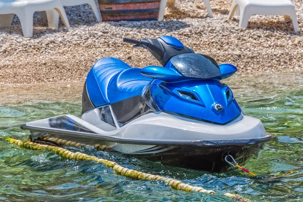 Blue jet scooter de esqui — Fotografia de Stock