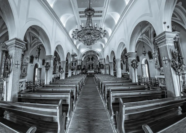 수 페 타르 교회 내부 — 스톡 사진