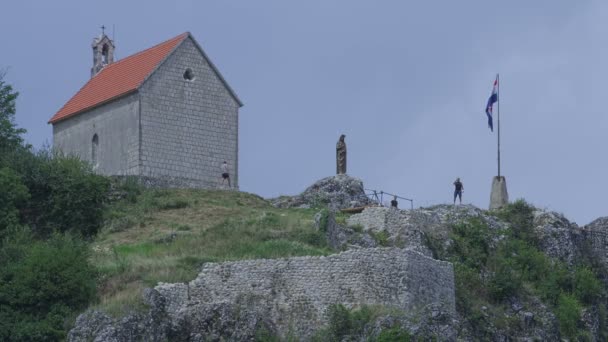 De oude stad Sinj — Stockvideo