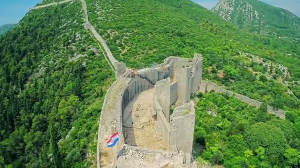 Mali Ston op Peljesac schiereiland, luchtfoto — Stockvideo