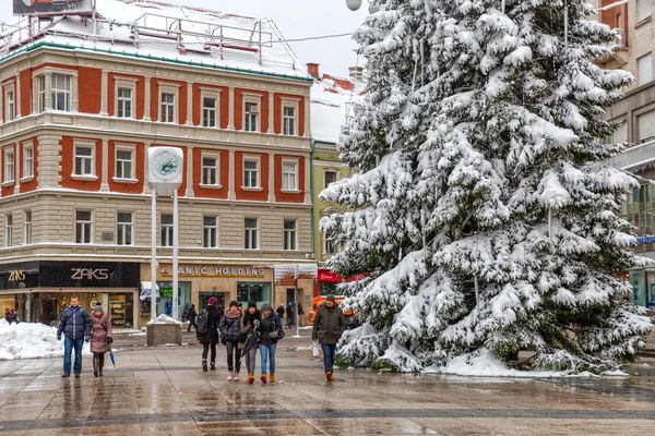 雪在萨格勒布主要广场 — 图库照片