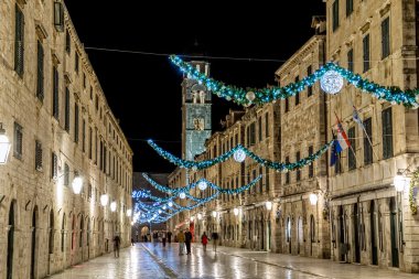 Dubrovnik Stradun gece