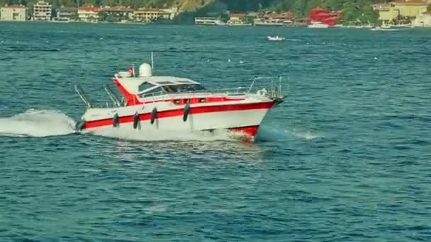 Boat sails Bosphorus — Stock Video