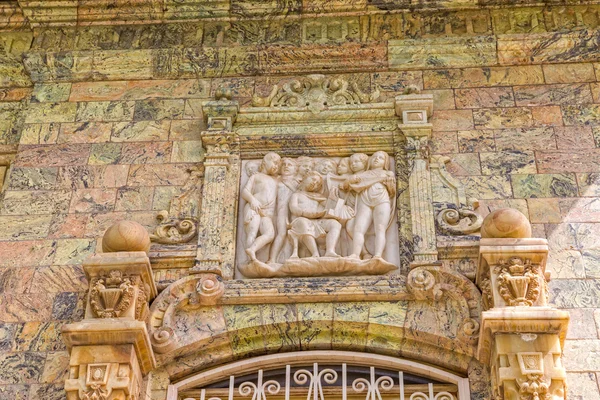 Saadabad Palace relief — Stock Photo, Image