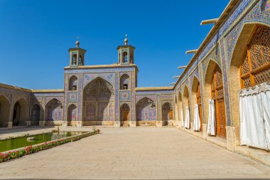 Nasır el-mülk Camii iç avlu