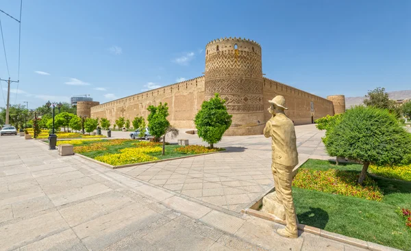 รูปปั้นช่างภาพ Shiraz Citadel — ภาพถ่ายสต็อก
