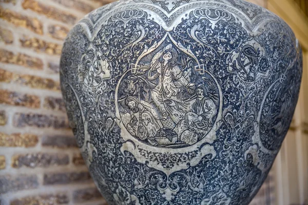 Vase from Shiraz — 图库照片