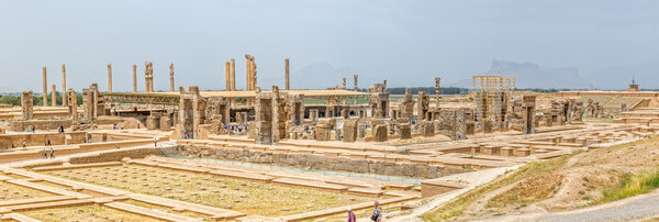 Персеполис руины панорамный
