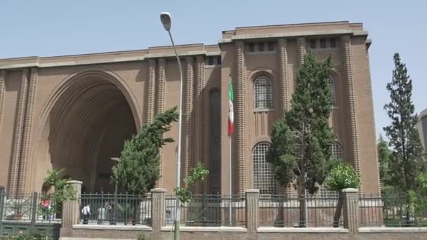 Nationella museum i iran exteriör — Stockvideo