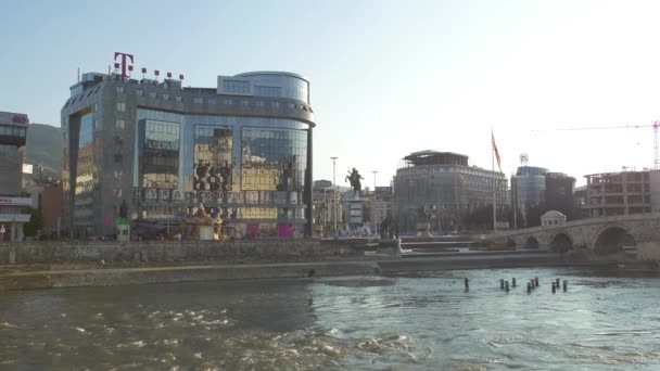 Ciudad de Skopje al atardecer — Vídeos de Stock
