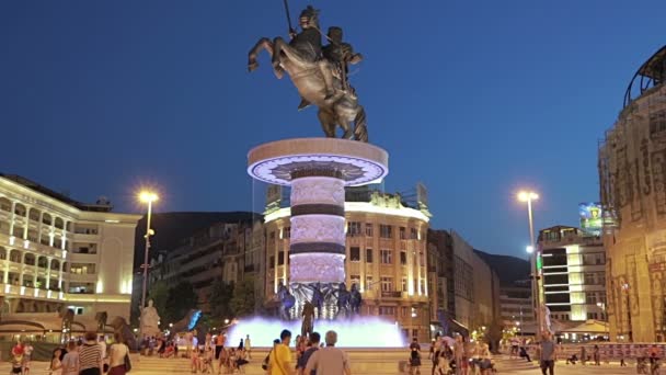Alexander Air mancur besar di Skopje — Stok Video