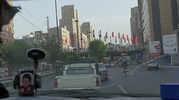 Att ange Teheran — Stockvideo