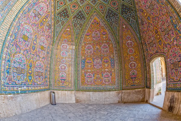 Nasir al-Mulk mešita dekorace fisheye — Stock fotografie