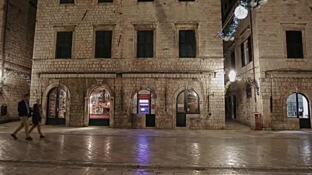 Dubrovnik Stradun en la noche — Vídeos de Stock