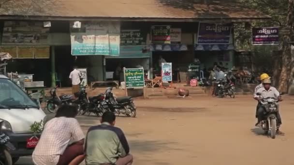 Busstationen Bagan — Stockvideo