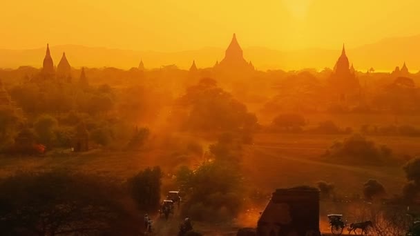 Sonnenuntergang in Bagan — Stockvideo