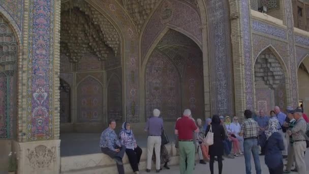 Mezquita Nasir al-Mulk en Shiraz Arcade — Vídeo de stock