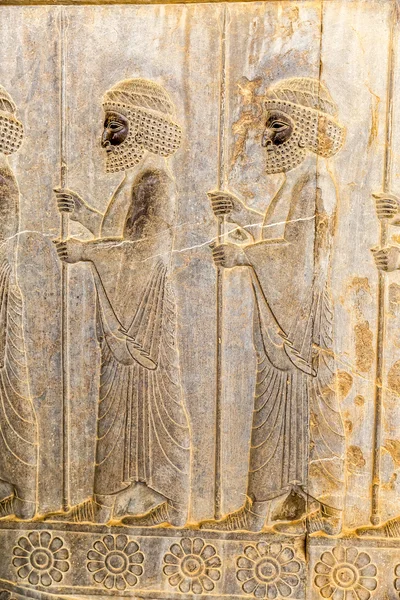 Detalhes alívio imortais persépolis — Fotografia de Stock