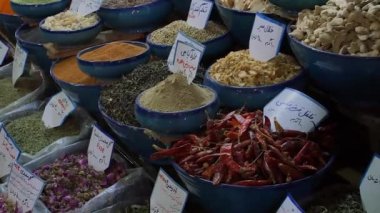 Şiraz Vakil ın Bazaarı baharat