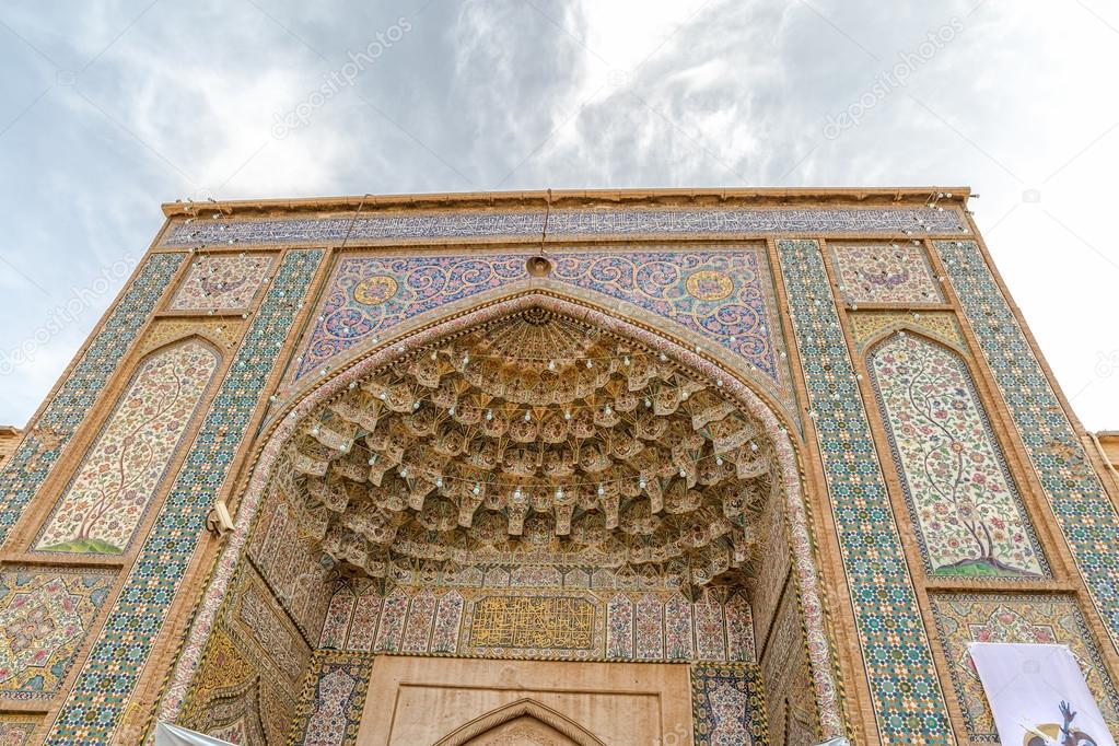 Shiraz Vakil Bazaar entrance