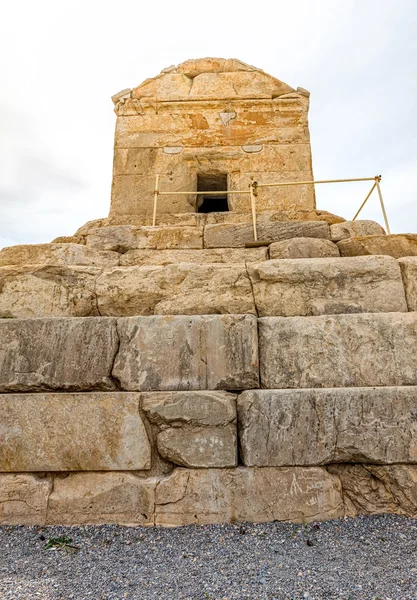 Pasargad Cyrus wielki grobowiec — Zdjęcie stockowe