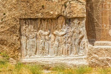 Nakş-Rustam kabartma