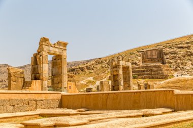persepolis kalıntıları