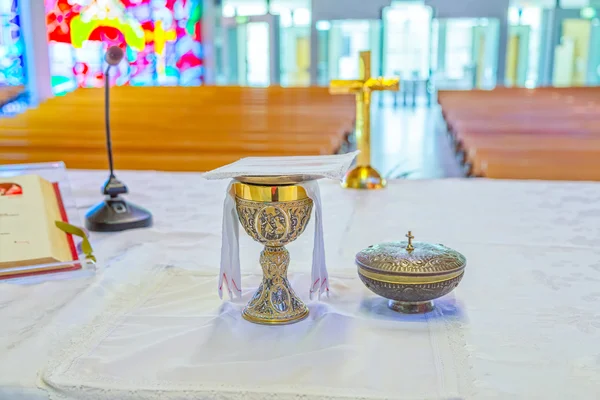 Katolische Kirche - Altar — Stockfoto