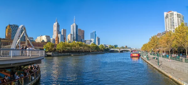 Melbourne Southbank yaya köprüsü — Stok fotoğraf