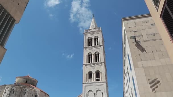 Zadar klokkentoren — Stockvideo