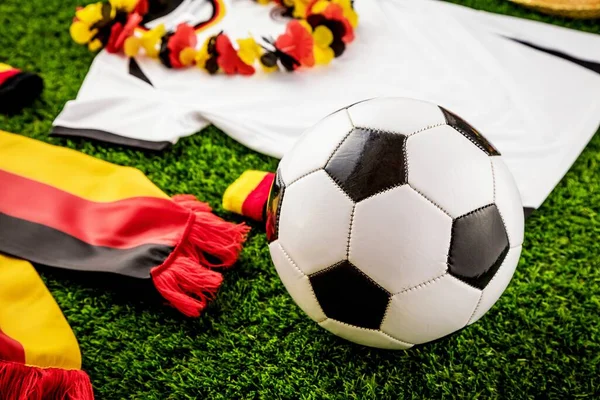 Niemieckie Przedmioty Fanów Piłki Nożnej Jersey Piłka Kapelusz Flagi Okulary — Zdjęcie stockowe