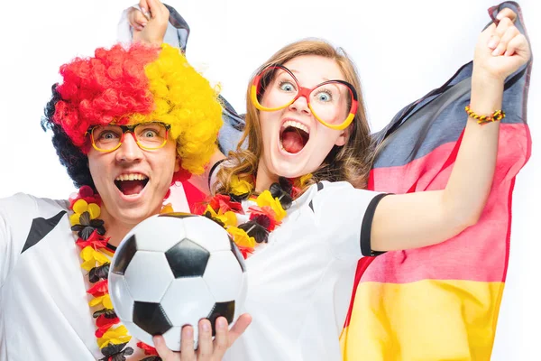 Para Zadowolonych Niemieckich Kibiców Piłki Nożnej Świętuje Zwycięstwo Uśmiecha Się — Zdjęcie stockowe