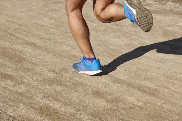 Senior Athletic Runner Beindetail. Outdoor-Rundkurs — Stockfoto