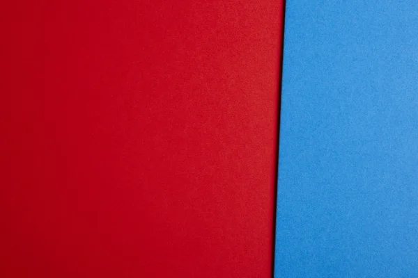 Цветной картонный фон в красном и синем тонах. Копирование пространства — стоковое фото