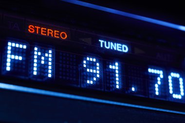 FM tuner radyo görüntü. Ayarlı stereo dijital frekans istasyonu
