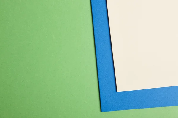 グリーン ブルー ベージュ トーンの色の段ボール背景。コピー スパ — ストック写真
